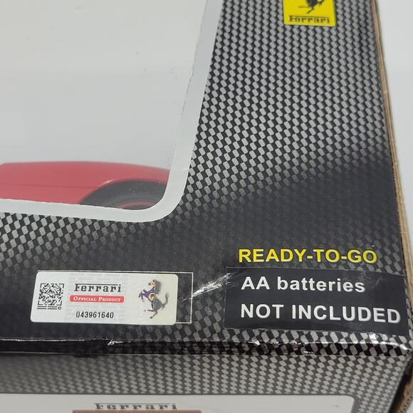 XQ Toys 1:18 Scale Radio Control Model Car Ferrari FXX Red. New, sealed - Picture 2 of 13